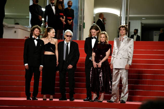 75th Cannes Film Festival 2022, Red Carpet Film EO. Pictured Sandra Mateusz KoÅ›ciukiewicz, Sandra Drzymalska, Jeremy Thomas, Michal Dymek, Ewa Piaskowska and Lorenzo Zurzolo  Copyright: xSimonexComix xipa-agency.netx xVeneziax2020x