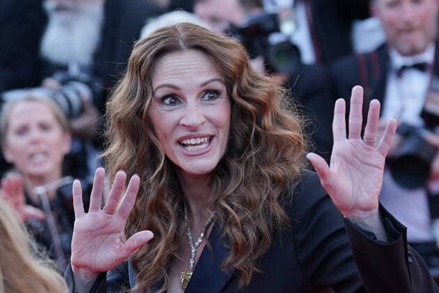 Internationale Filmfestspiele von Cannes, Armageddon Time Premiere Julia Roberts CELEBRITES : 75Ã me Festival de Cannes - Tapis rouge du film Â« Armageddon Time Â» - 19 05 2022 NorbertScanella Panoramic 