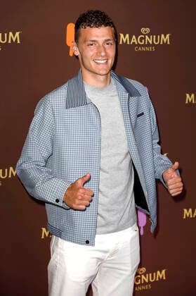 Benjamin Pavard bei der Magnum-Party während des Festival de Cannes 2022 75. Internationale Filmfestspiele von Cannes in der Magnum Beach Lounge. Cannes, 19.05.2022