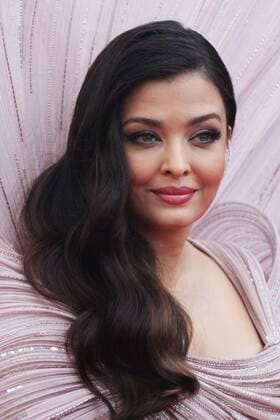 Cannes Filmfestival 2022. Red Carpet of the movie Armageddon Time at the 75th Cannes Film Festival, France. Aishwarya Rai Bachchan attending the redcarpet at the Palais de Festival