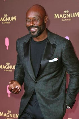 Jimmy Jean-Louis bei der Magnum-Party während des Festival de Cannes 2022 75. Internationale Filmfestspiele von Cannes in der Magnum Beach Lounge. Cannes, 19.05.2022 Foto:xD.xBedrosianx xFuturexImage