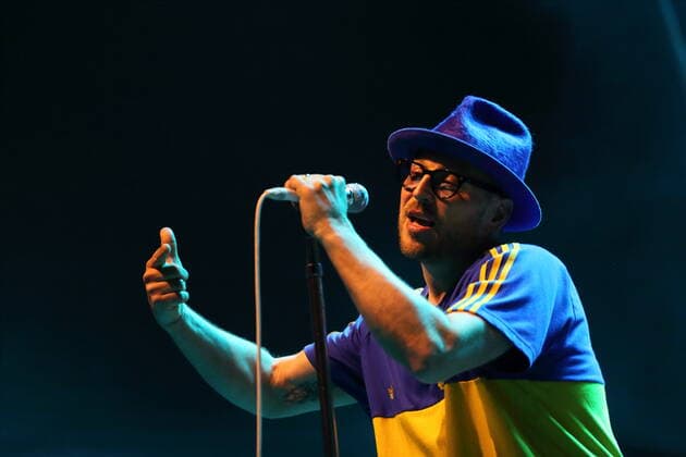 Arnim Teutoburg-Weiß von den Beatsteaks bei einem Open-Air-Konzert am Waschhaus in Potsdam, 19. Mai 2022. Beatsteaks Konzert Potsdam