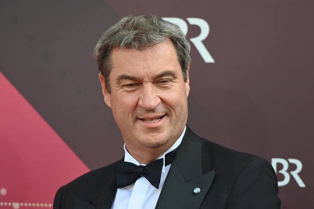 Markus SOEDER (Ministerpraesident Bayern und CSU Vorsitzender) Einzelbild,angeschnittenes Einzelmotiv,Portraet,Portrait,Porträt Bayerischer Filmpreis 2021-Red Carpet,Roter Teppich, am 20.05.2022 im Prinzregententheater in Muenchen.