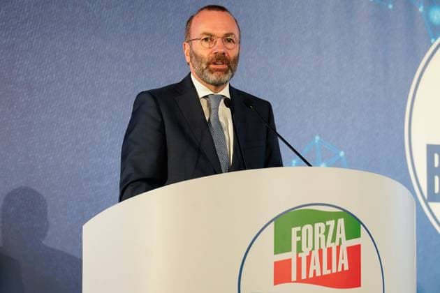 Manfred Weeber, group leader of the EPP in the European Parliament during his speech at the first day of the Forza Italia convention Italy of the future held in Naples, at the Mostra d oltremare on 20 May 2022.  Copyright: xLettierixJessicax xipa-agency.nex xKontrolabx