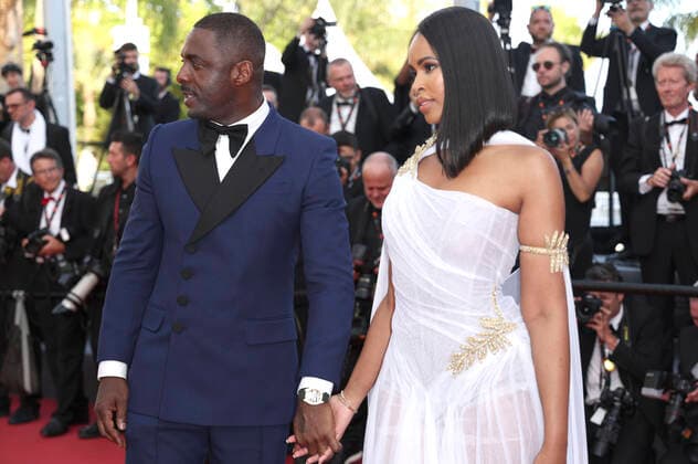 Idris Elba mit Ehefrau Sabrina Dhowre Elba bei der Premiere des Kinofilms Three Thousand Years of Longing auf dem Festival de Cannes 2022 75. Internationale Filmfestspiele von Cannes im Palais des Festivals. Cannes, 20.05.2022