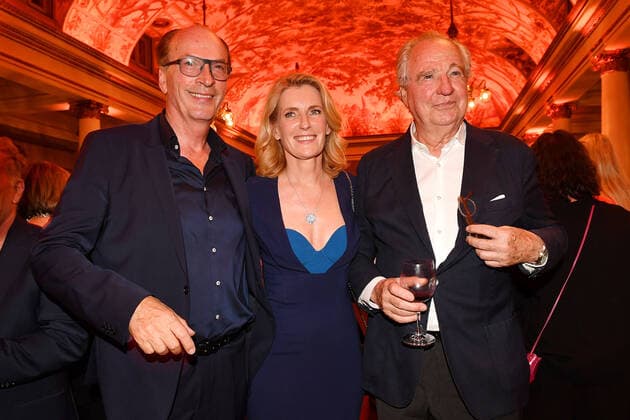 Herbert Knaup, Maria Furtwängler und Friedrich von Thun bei der Verleihung Bayerischer Filmpreis 2022 am 20.05.2022 im Prinzregententheater in München Bayerischer Filmpreis 2022 in Muenchen