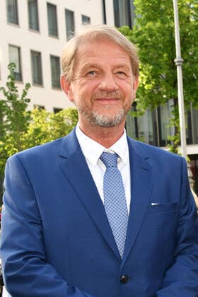 Sönke Wortmann bei der Verleihung Bayerischer Filmpreis 2022 am 20.05.2022 im Prinzregententheater in München Bayerischer Filmpreis 2022 in Muenchen