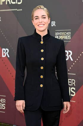 Verena Altenberger bei der Verleihung des 43. Bayerischen Filmpreises 2021 im Prinzregententheater. München, 20.05.2022