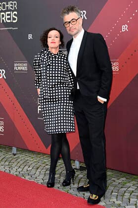 Maria Schrader und Jan Schomburg bei der Verleihung des 43. Bayerischen Filmpreises 2021 im Prinzregententheater. München, 20.05.2022