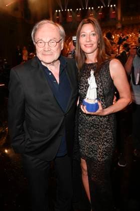 Klaus Maria Brandauer und Johanna Wokalek bei der Verleihung des 43. Bayerischen Filmpreises 2021 im Prinzregententheater. München, 20.05.2022