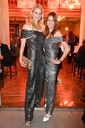 Natascha Grün und Denise Schindler bei der Verleihung des 43. Bayerischen Filmpreises 2021 im Prinzregententheater. München, 20.05.2022