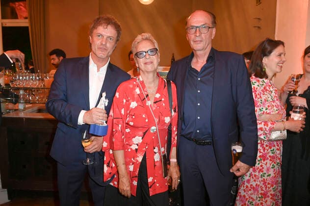 Christoph Müller, Doris Dörrie und Herbert Knaup bei der Verleihung des 43. Bayerischen Filmpreises 2021 im Prinzregententheater. München, 20.05.2022