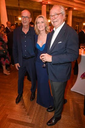 Herbert Knaup, Maria Furtwängler und Friedrich von Thun bei der Verleihung des 43. Bayerischen Filmpreises 2021 im Prinzregententheater. München, 20.05.2022