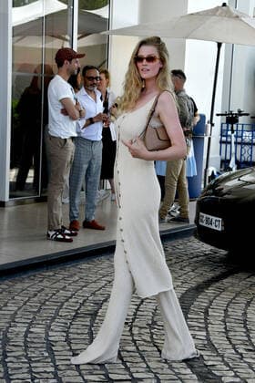 Cannes 2022 - 75Â° Festival Internazionale del cinema, giorno 4 - Arrivi al Martinez Hotel. Nella Foto Toni Garrn  Copyright: xSimonexComix xipa-agency.netx xVenezia2020x