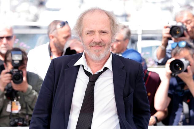 Arnaud Desplechin beim Photocall zum Kinofilm Brother and Sister Frere et soeur auf dem Festival de Cannes 2022 75. Internationale Filmfestspiele von Cannes am Palais des Festivals. Cannes, 21.05.2022
