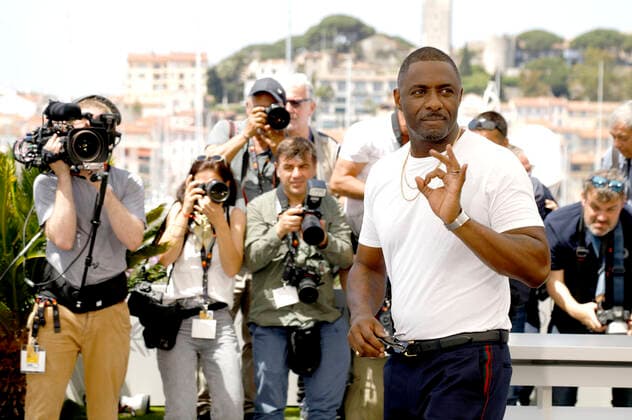 Idris Elba beim Photocall zum Kinofilm Three Thousand Years of Longing auf dem Festival de Cannes 2022 75. Internationale Filmfestspiele von Cannes am Palais des Festivals. Cannes, 21.06.2022