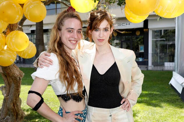 Kathrin Schweizer und Lia von Blarer beim Medienboard Empfang auf dem Festival de Cannes 2022 75. Internationale Filmfestspiele von Cannes in den Gardens of the Grand Hotel. Cannes, 21.05.2022