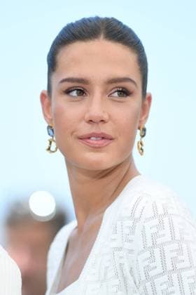 Entertainment Bilder des Tages French actress Adele Exarchopoulos attends the photocall for Smoking Causes Coughing (Fumar Fait Tousser) during during the 75th Cannes Film Festival in Cannes, France. MAY 21st 2022  RHDx22152