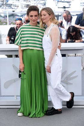 75th Cannes film festival 2022, Photocall film Marcel!. Pictured: Jasmine Trinca, Alba Rohrwacher  Copyright: xAlbertoxTerenghi Cannesx2022x xix xVenezia2020x