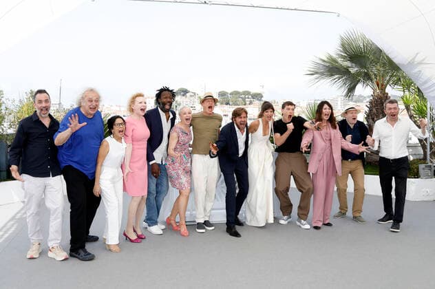 CANNES, FRANCE - MAY 22, 2022: Dolly De Leon, Sunnyi Melles, Jean-Christophe Folly, Vicki Berlin, Woody Harrelson, Ruben Ostlund, Charlbi Dean, Harris Dickinson, Iris Berben, Henrik Dorsin, Philippe Bober attends the photocall for Triangle Of Sadness during the 75th Cannes Film Festival held at the Palais des Festivals on May 22, 2022 in Cannes, France. Photo by John Rasimus