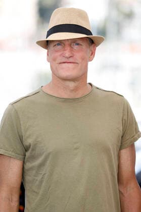 Woody Harrelson beim Photocall zum Kinofilm Triangle of Sadness auf dem Festival de Cannes 2022 75. Internationale Filmfestspiele von Cannes am Palais des Festivals. Cannes, 22.05.2022