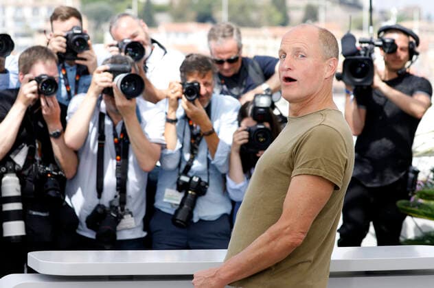 Woody Harrelson beim Photocall zum Kinofilm Triangle of Sadness auf dem Festival de Cannes 2022 75. Internationale Filmfestspiele von Cannes am Palais des Festivals. Cannes, 22.05.2022