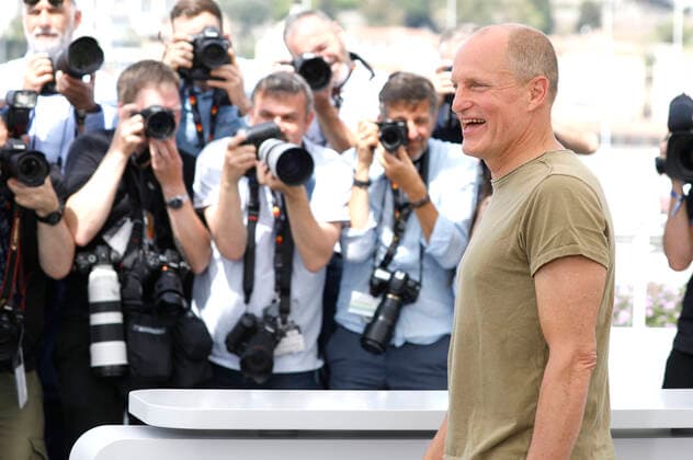 Woody Harrelson beim Photocall zum Kinofilm Triangle of Sadness auf dem Festival de Cannes 2022 75. Internationale Filmfestspiele von Cannes am Palais des Festivals. Cannes, 22.05.2022