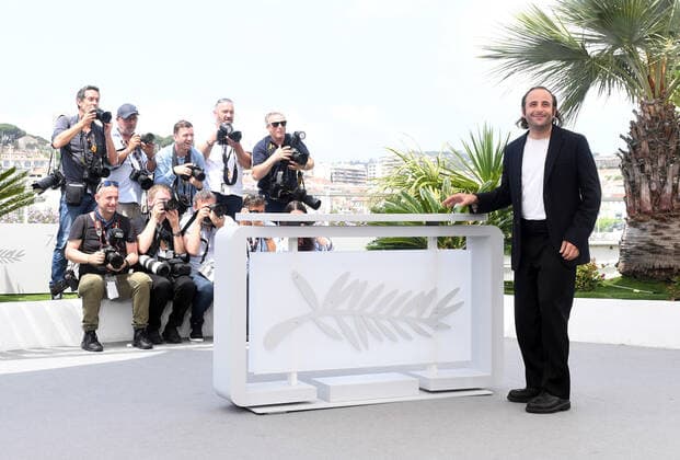 French actor Vincent Macaigne attends the photo call for Diary of a Fleeting Affair at Palais des Festivals at the 75th Cannes Film Festival, France on Sunday, May 22, 2022.  CAN20220522139 RUNExHELLESTAD