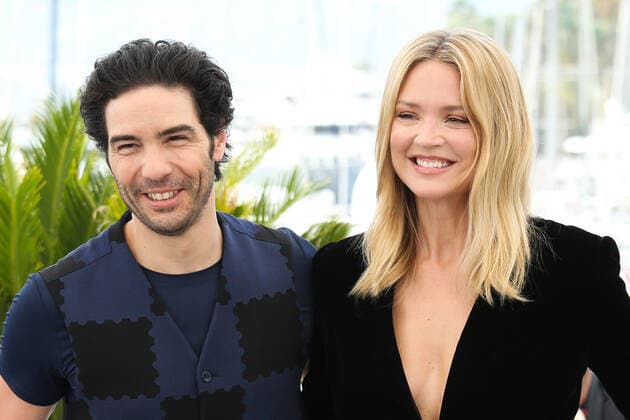 75eme Festival International du Film de Cannes. Photocall du film Don Juan . 75th Cannes Film Festival. Photocall with cast of the film Don Juan . Tahar Rahim and Virginie Efira. 280552 2022-05-22 Cannes France  Copyright: xIsabellexVautierx xStarfacex STAR_280552_049