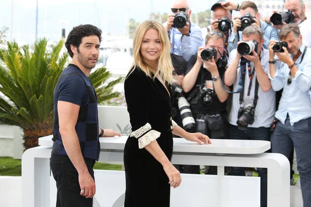 75eme Festival International du Film de Cannes. Photocall du film Don Juan . 75th Cannes Film Festival. Photocall with cast of the film Don Juan . Tahar Rahim and Virginie Efira. 280552 2022-05-22 Cannes France  Copyright: xIsabellexVautierx xStarfacex STAR_280552_065