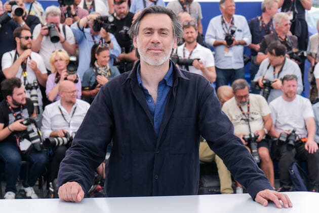 75eme Festival International du Film de Cannes. Photocall du film Chronique d une liaison passagere . 75th Cannes Film Festival. Photocall with cast of the film Chronique d une liaison passagere . 280562 2022-05-22 Cannes France Mouret, Emmanuel  Copyright: xSergexArnalx xStarfacex STAR_280562_011