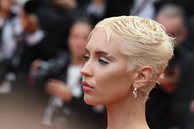 75th Cannes Film Festival 2022, red carpet Forever Young Pictured: Iris Law  Copyright: xManuelexMangiarottix xipa-agencyx xVeneziax2020x