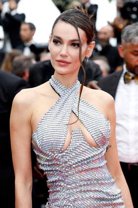 Mari Fonseca bei der Premiere des Kinofilms Forever Young Les Amandiers auf dem Festival de Cannes 2022 75. Internationale Filmfestspiele von Cannes im Palais des Festivals. Cannes, 22.05.2022