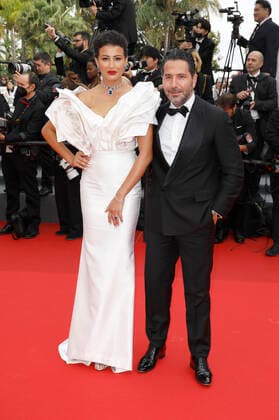 Rym Saidi mit Ehemann Wissam Breidy bei der Premiere des Kinofilms Decision to Leave Heojil kyolshim auf dem Festival de Cannes 2022 75. Internationale Filmfestspiele von Cannes im Palais des Festivals. Cannes, 23.05.2022
