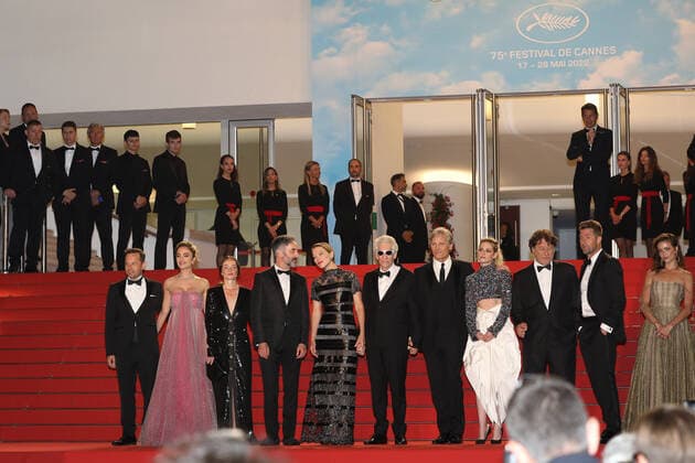 Internationale Filmfestspiele von Cannes, Crimes Of The Future Premiere May 24, 2022, Cannes, Cote d Azur, France: Cast and Crew including director DAVID CRONENBERG and actors LEA SEYDOUX, VIGGO MORTENSEN and KRISTEN STEWART attend the Crimes of the Future screening during 75th annual Cannes Film Festival Cannes France - ZUMAc179 20220524_zep_c179_095 Copyright: xMickaelxChavetx