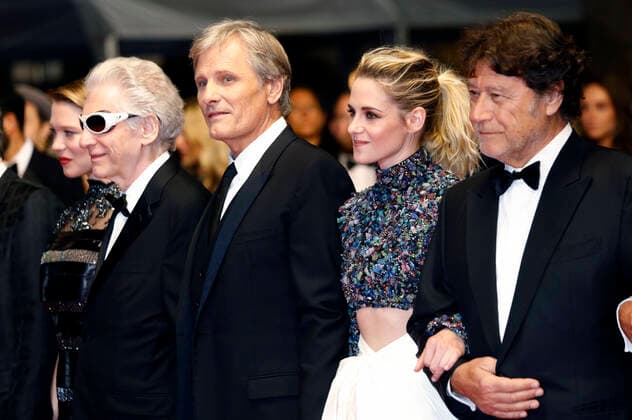 Internationale Filmfestspiele von Cannes, Crimes Of The Future Premiere Lea Seydoux, David Cronenberg, Viggo Mortensen, Kristen Stewart und Robert Lantos bei der Premiere des Kinofilms Crimes of the Future auf dem Festival de Cannes 2022 75. Internationale Filmfestspiele von Cannes im Palais des Festivals. Cannes, 23.05.2022