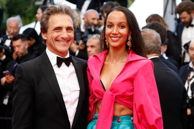 Lawrence Bender und Cindy Cederlund bei der Premiere des Kinofilms Decision to Leave Heojil kyolshim auf dem Festival de Cannes 2022 75. Internationale Filmfestspiele von Cannes im Palais des Festivals. Cannes, 23.05.2022