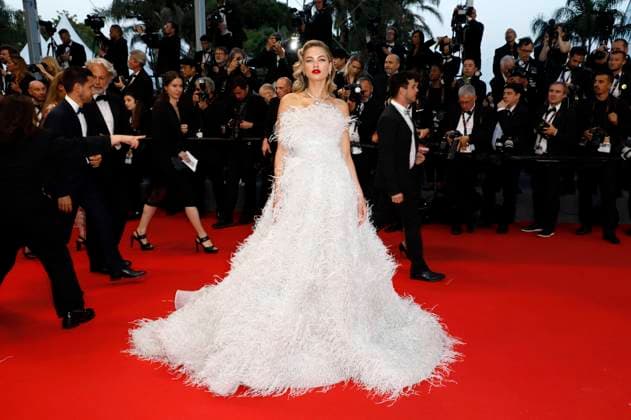 Megan Blake Irwin bei der Premiere des Kinofilms Crimes of the Future auf dem Festival de Cannes 2022 75. Internationale Filmfestspiele von Cannes im Palais des Festivals. Cannes, 23.05.2022 *** Megan Blake Irwin at the premiere of the feature film Crimes of the Future at the Festival de Cannes 2022 75 Cannes International Film Festival at the Palais des Festivals Cannes, 23 05 2022. Foto:xS.xGabschx xFuturexImage
