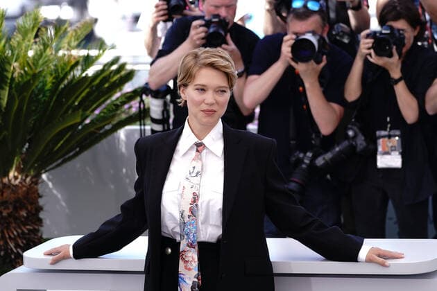 Lea Seydoux CELEBRITES : 75Ã me Festival de Cannes - Photocall du film Â« Crimes of the Future Â» - 24 05 2022 NorbertScanella Panoramic 