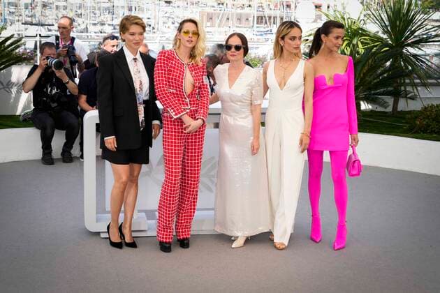 Internationale Filmfestspiele von Cannes, Crimes Of The Future Photocall Foto IPP Daniele Cifala™ Cannes 24 05 2022 Crimes Of The Future Photocall - The 75th Annual Cannes Film Festival nella foto: LÃ a Seydoux, Kristen Stewart, Nadia Litz, Denise Capezza and Lihi Kornowski Italy Photo Press - World Copyright