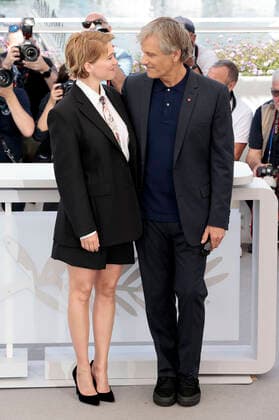 Lea Seydoux und Viggo Mortensen beim Photocall zum Kinofilm Crimes of the Future auf dem Festival de Cannes 2022 75. Internationale Filmfestspiele von Cannes am Palais des Festivals. Cannes, 24.05.2022