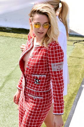 Kristen Stewart beim Photocall zum Kinofilm Crimes of the Future auf dem Festival de Cannes 2022 75. Internationale Filmfestspiele von Cannes am Palais des Festivals. Cannes, 24.05.2022
