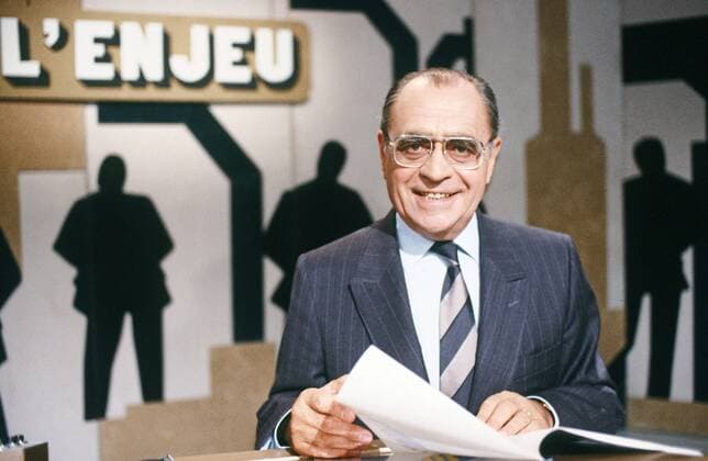 Pierre BÃ©rÃ©govoy, 1985 Pierre BÃ©rÃ©govoy, then Minister of Economy and Finance, on the set of the TV show L enjeu , on September 12, 1985. Photo Jacques Loew Copyright: xJacquesxLoew Photo12x LWE21A00_081