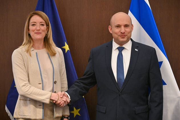 News Themen der Woche KW21 May 24, 2022, Jerusalem, Israel: Israeli Prime Minister NAFTALI BENNETT meets European Parliament President ROBERTA METSOLA at the Prime Minister s Office. The Prime Minister welcomed the President on her visit to Israel, her first official visit outside Europe, and expressed gratitude for her speech in the Knesset plenum yesterday and for her strong stand against antisemitism and terrorism. Jerusalem Israel - ZUMAi99_ 20220524_zip_i99_001 Copyright: xKobyxGideon IsraelxGpox