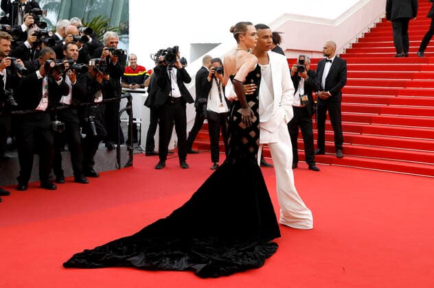 Cara Delevingne und Olivier Rousteing bei der Premiere des Kinofilms The Innocent L Innocent auf dem Festival de Cannes 2022 75. Internationale Filmfestspiele von Cannes im Palais des Festivals. Cannes, 24.05.2022