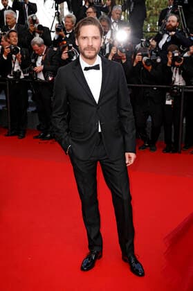 Daniel Brühl bei der Premiere des Kinofilms The Innocent L Innocent auf dem Festival de Cannes 2022 75. Internationale Filmfestspiele von Cannes im Palais des Festivals. Cannes, 24.05.2022