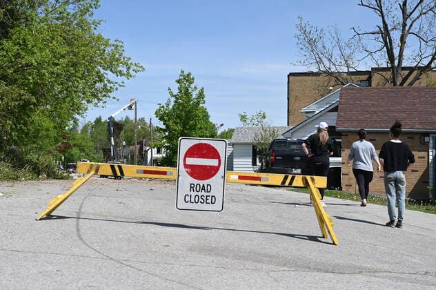 May 24, 2022, Uxbridge, ON, Canada: Crews repair storm damage in Uxbridge, Ont., on Tuesday, May 24, 2022, after a major storm hit parts of Ontario on Saturday, May 21, 2022, leaving extensive damage. Uxbridge Canada - ZUMAc35_ 20220524_zaf_c35_130 Copyright: xJonxBlackerx