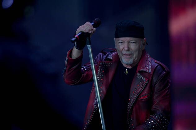 Milan, Italy, 24 May 2022 Vasco Rossi live at Ippodromo SNAI La Maura San Siro Milan during the Vasco Live Tour Credit: Tiziano Ballabio during Vasco Live 2022, Italian singer Music Concert in Milano, Italy, May 24 2022