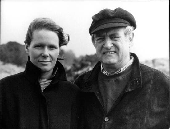 Johannes Rau Die Abbildung zeigt den Ministerpräsident von NRW, Johannes Rau mit seiner Frau Christina im Jahr 1990 auf der Insel Spiekeroog., Copyright: SvenxSimon Nur redaktionelle Nutzung. Editorial usage only. UnitedArchivesIMS_3197108F EDITORIAL USE ONLY