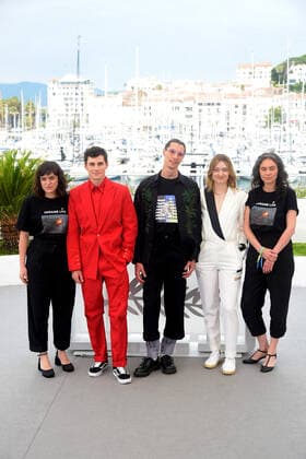 75th Cannes film festival 2022, Photocall film Bachennya Metelyka (Butterfly Vision) . Pictured: Yelizaveta Smith, Lyubomyr Valivots, Maksym Nakonechnyi, Rita Burkovska, Darya Bassel  Copyright: xAlbertoxTerenghi Cannesx2022x xix xVenezia2020x